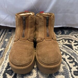 Ugg Neumel Platform Zip